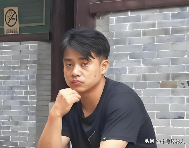 他是体操冠军，却因多次行窃被判入狱，靠街头卖艺乞讨为生