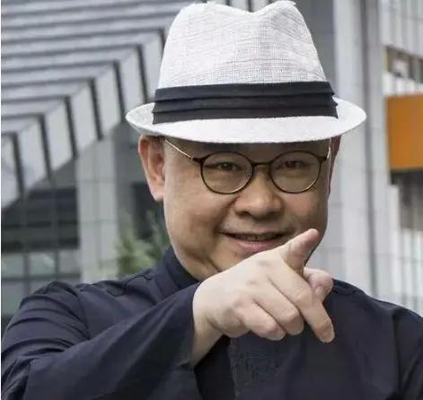 刀郎名字的由来，他总是戴着帽子，藏着一个惊天秘密！让人心疼