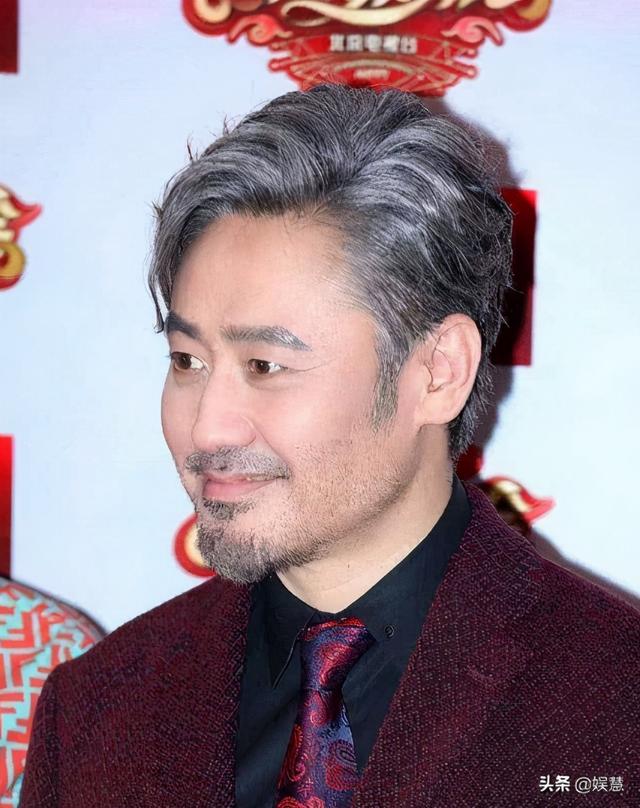 毁掉吴秀波的陈昱霖仍被羁押,狱友曝其近况:被铁链拴着单独关押