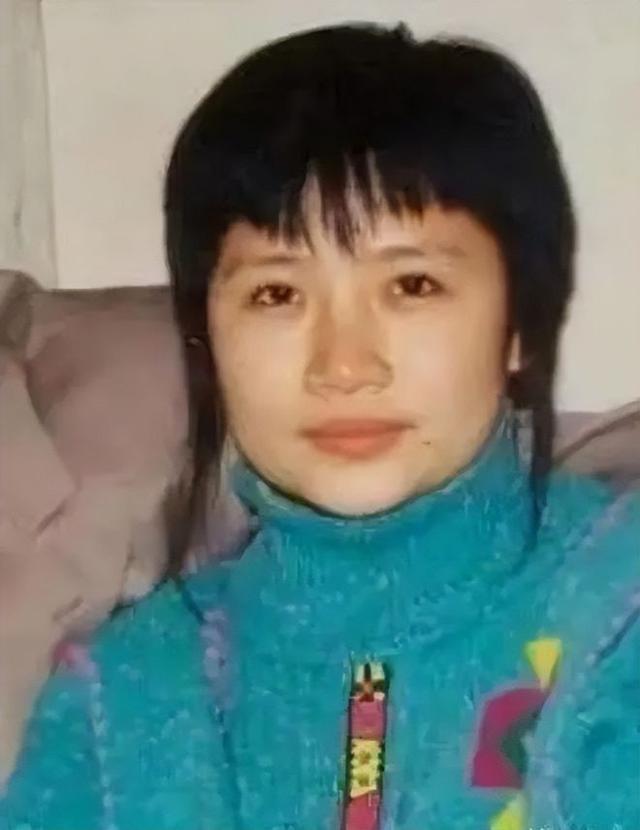 李娜出家已26年:80岁老母亲含泪陪她住寺庙,如今她们过得怎样?