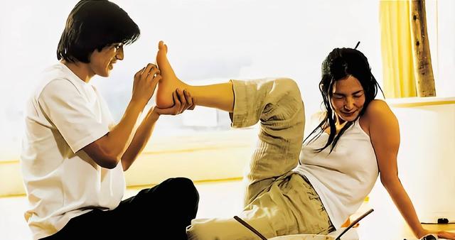 韩国风月电影《美人》解析:孤独深渊中的爱与欲
