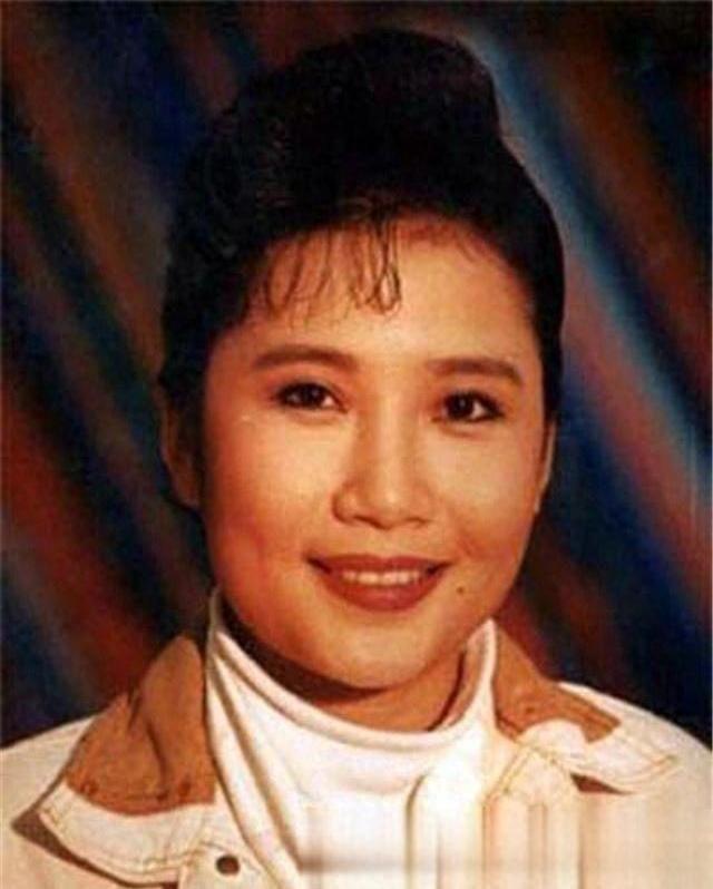 李娜出家已26年:80岁老母亲含泪陪她住寺庙,如今她们过得怎样?