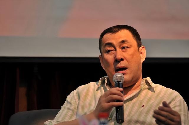 陆树铭去世,世间再无关二爷,一个角色吃一生折射特型演员无奈