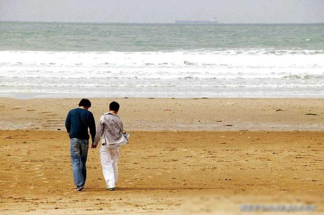 韩国男同伦理电影《绝不后悔》:一段超越世俗偏见、直抵人心的爱