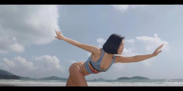 巨鲨“凶猛”,揭开 “遮羞布”,五部鲨鱼电影赵奕欢这部垫底