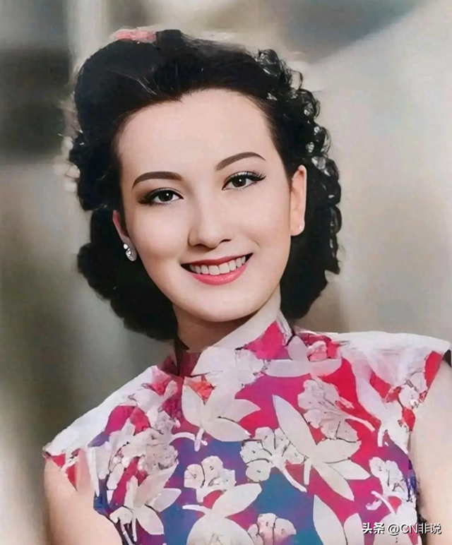 周璇:“金嗓子”四百多首好歌,哪个不是被战火与岁月淬炼过的