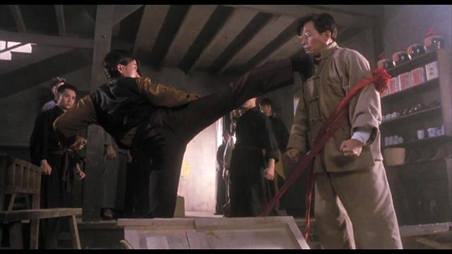 “鳝鱼功”大战“蝎子功”,最正宗的“无影脚”,低成本冷门佳作