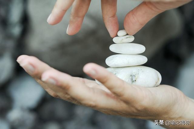 贵州女孩找一个双胞胎男友,不知道谁是哥哥,谁是弟弟经常认错