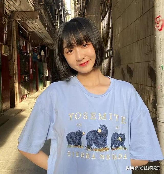 徐婕带货首秀破2亿,都是师父师兄功劳,辛巴评价成不了A级主播