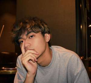 fkj是谁(00后新锐独立音乐人黄星瑞：创作快乐没有别的东西比得上)