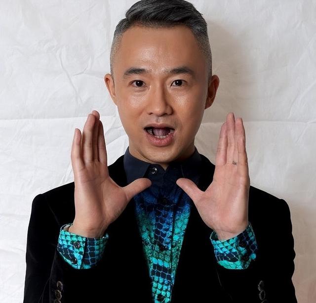 知名主持人程雷:身患肝炎娶小18岁娇妻,发病后妻子辞掉工作相陪