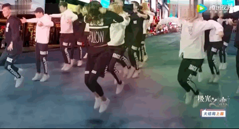 《极光之恋》终于大结局，关晓彤跳的这几段舞，鹿晗看了都害怕