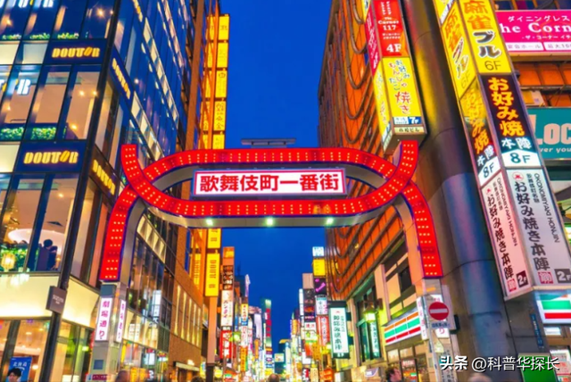 年创收达700亿美元,情色电影称霸全球,日本色情业究竟有多牛?