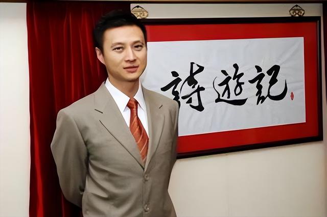 被戴8次绿帽子,3次被捉奸在床,这就是我们“玉女”守卫的爱情