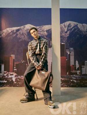 王子的优雅(朱正廷被评“优雅王子” 每个瞬间都非常撩人)