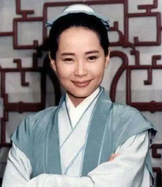 《新白娘子传奇》演员现状,“男”女角色差异明显,叶童历经沧桑