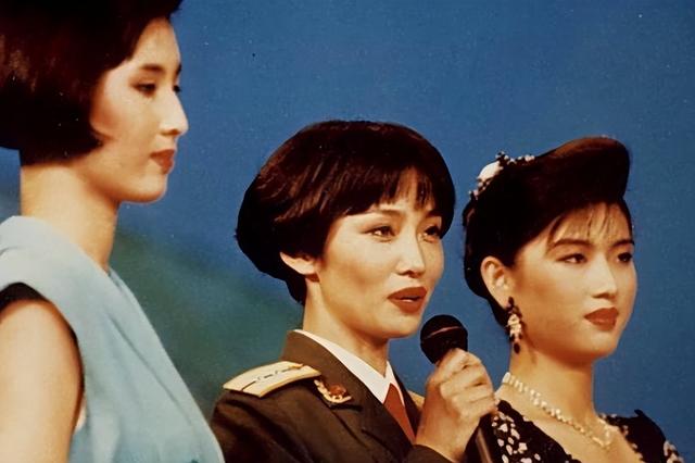 中国第一女保镖边梅,曾穿8斤钢板保护外宾,亿万身家至今仍单身