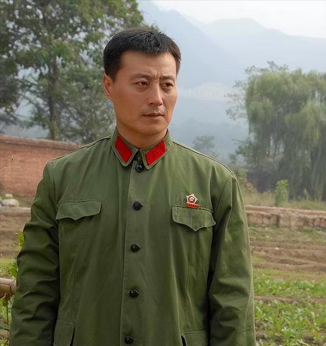 任程伟:她陪我住地下室7年,没房没车没存款,成名后哪敢抛弃?