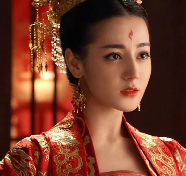 《三生三世步生莲》开始宣发，主演名单曝光，观众：期待他们二搭