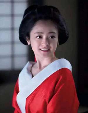 日本成人电影(日本大尺度“三级片”【花宵道中】女主的颜值身材谁不迷糊)