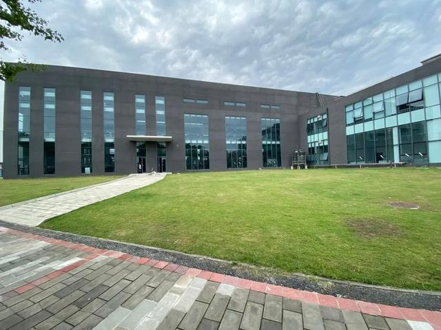 强!川大“高能学霸”:是“街舞达人”,狂揽奖学金,双第一上岸本校!