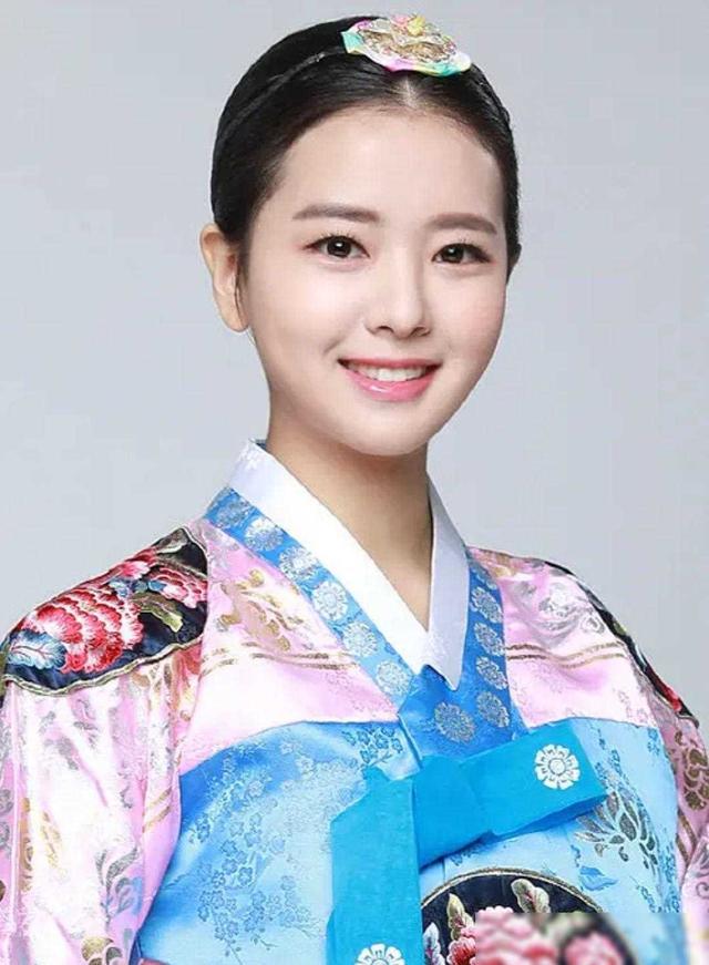亚洲十大尤物!尺度太大真敢拍,完全顶不住!第一名多次霸榜!