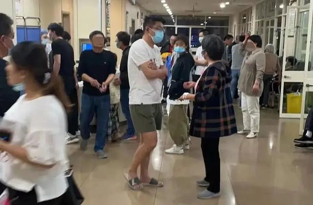 恶犬街头咬伤21人,最小的才3岁!记住这几点能保命