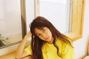 误入豪门的新娘(小说：女孩一朝不慎误入豪门，从此却成为帝少的心尖宠)