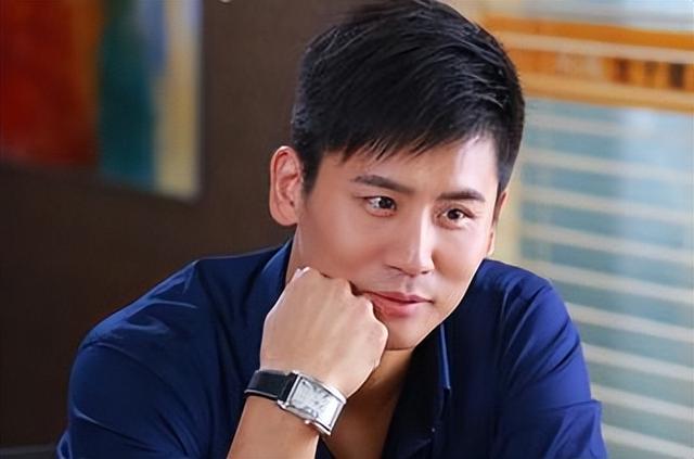 男星于晓光:举债百万给母亲治病买房,要求明星妻子也尽孝