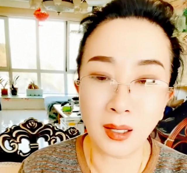 谢广坤前妻孙小雨:看到唐墩墩的第一眼我哭了,跟我女儿长的一样