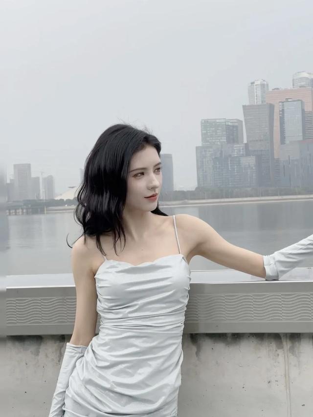 张予曦这么美,王思聪后悔了吗?