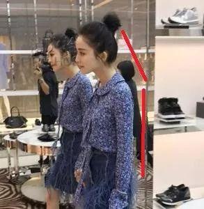 脖子前倾毁了无数人!除了最毁气质,健康危害也不少!