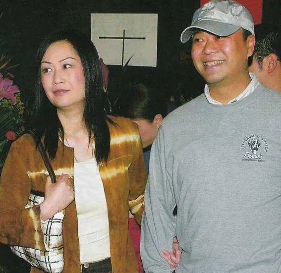 中专学历平民女出身惊人!林峰前女友朱咏珊凭何成为豪门新娘?