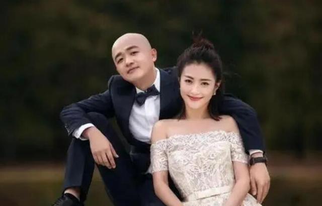 春晚明星包贝尔:从小父母离异,母亲的遗书让他成熟,现是好男人