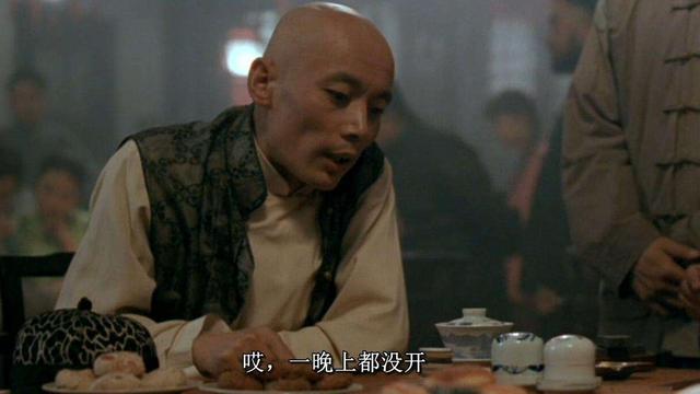 张艺谋的一部电影《活着》,被禁26年至今未能上映,豆瓣9.2分