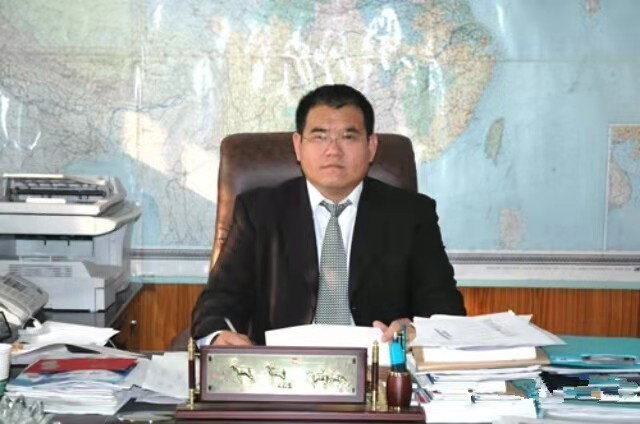 唐山孤儿,逆袭成天津首富,却英年早逝,留下百亿集团,何去何从