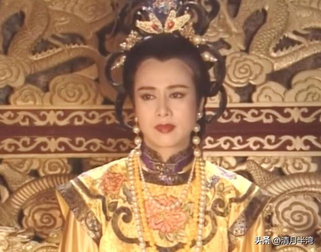同演贾元春,有人雍容华贵一脸富态,有人仿佛宫里窜出的大马猴?