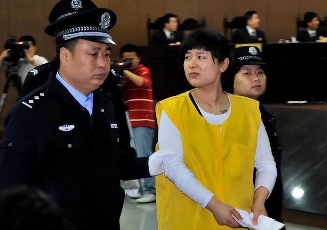 亿万富姐吴英:死刑改判25年,狱中提离婚,要丈夫分担近6亿债务