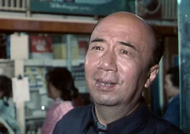 演员李丁，去世11年后，儿子也离开了人世，妻子贾九霄痛不欲生