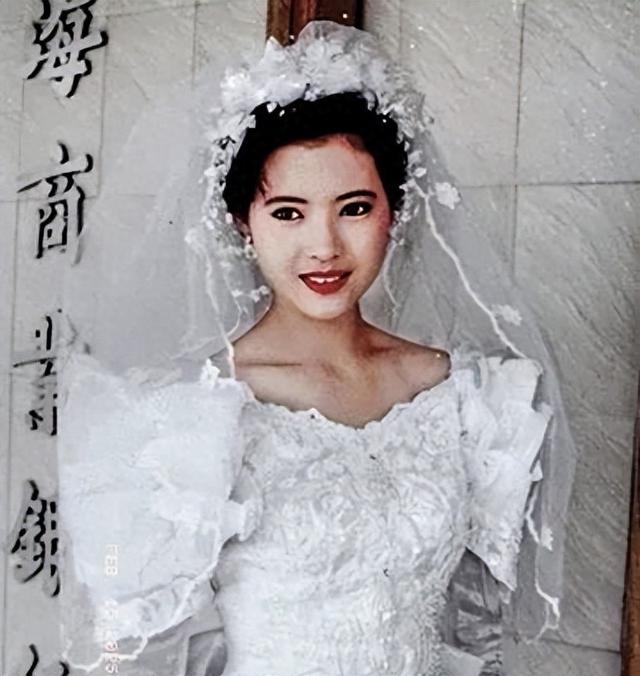 蓝洁瑛:古装姜女系列之绝美传奇再现
