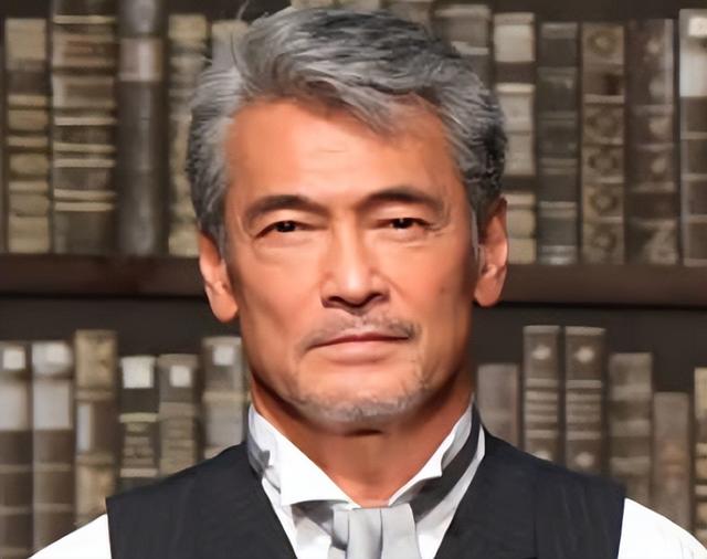 噩耗传来!61岁喜剧演员上岛龙兵被发现在家中去世,死因引热议