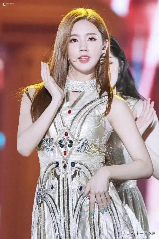 第五代最强女团(G)I-DLE：队长无所不能，宋雨琦魅力十足