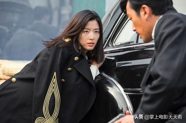 盘点电影中的十大性感女特工,不只是魅惑