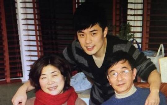 娱乐圈的关系有的是姨妈,还有的竟是亲兄弟