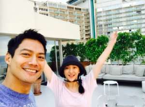 周迅离婚(46岁周迅官宣离婚三字回应六年情，男方新欢已高调晒亲密吻照)