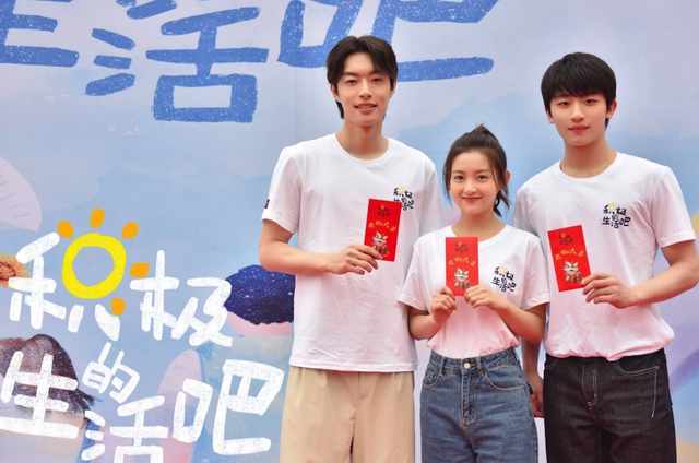 正在拍摄中的17部近代、现代剧,部部都诱惑十足,让人期待