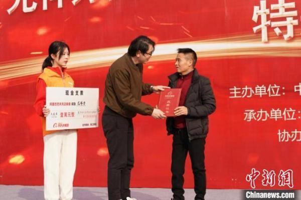 浙江临海男子勇救儿童:“我60岁了,牺牲都没关系”