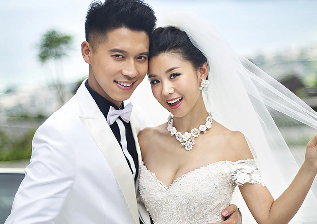 演员王雷:苦熬8年成名,和李小萌相爱18年,如今成了人生赢家