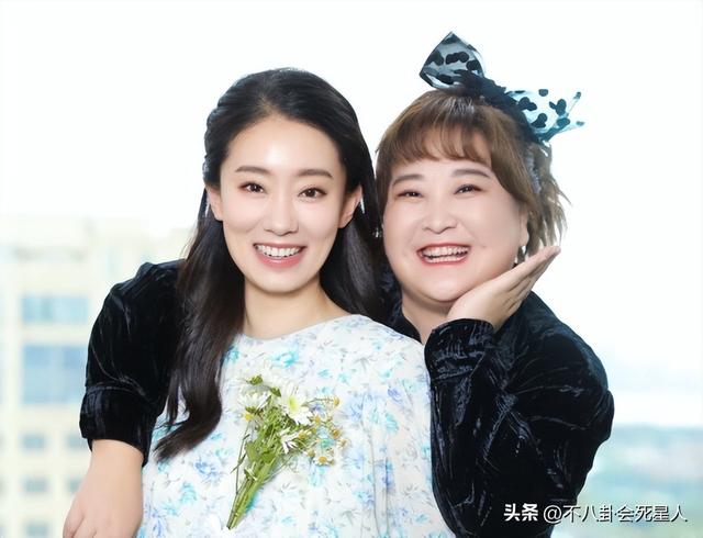 从影后沦为“毯星”,张小斐,该醒醒了