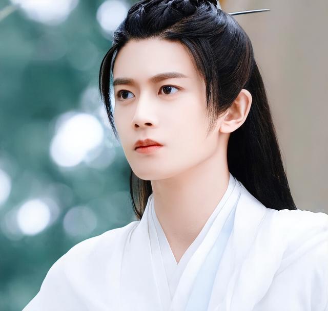 《三生三世步生莲》开始宣发，主演名单曝光，观众：期待他们二搭
